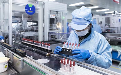 生產(chǎn)企業(yè)走向“臺(tái)前”