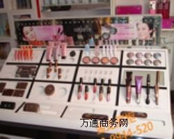 淺談化妝品展柜制作3個設(shè)計理念