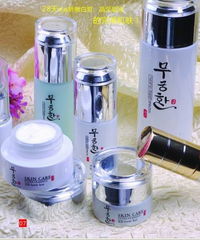 木槿花化妝品雪顏溶色凈白日霜圖片,木槿花化妝品雪顏溶色凈白日霜高清圖片 北京京茂鴻達化妝品公司,