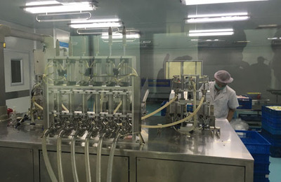 化妝品oem可以為企業(yè)降低生產(chǎn)成本,加快生產(chǎn)(圖)